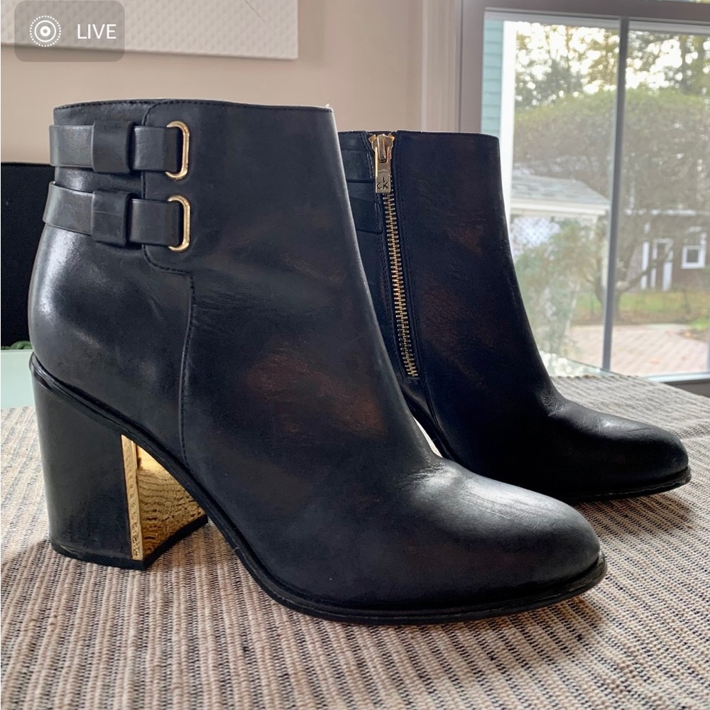 Calvin Klein 7.5 leather boots with gold accents ✨